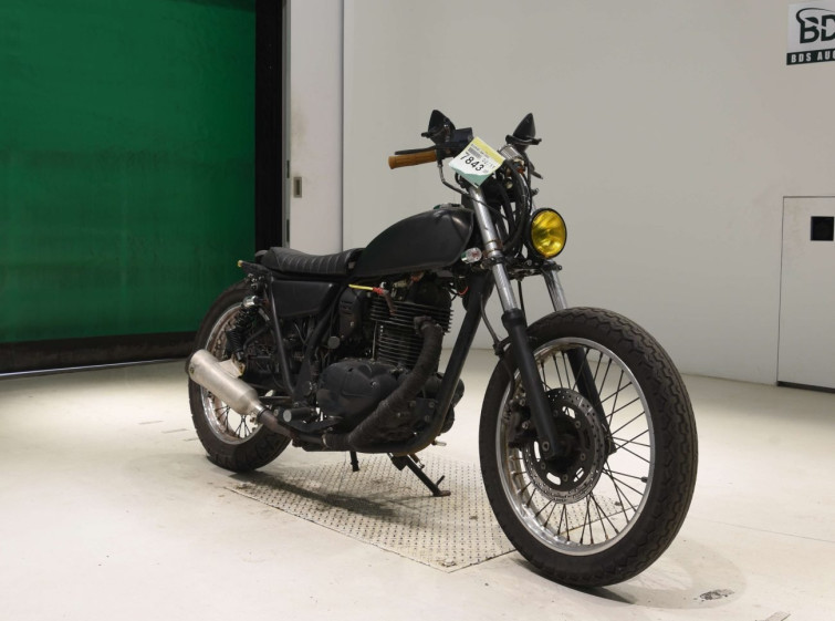 Мотоцикл Kawasaki 250TR с пробегом 8092 km