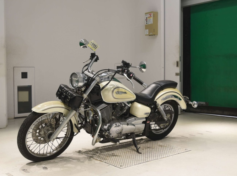 Мотоцикл Yamaha DRAGSTAR XVS250