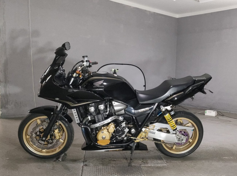 Мотоцикл Honda CB1300 SUPER BOL D’OR з пробігом 65140 km