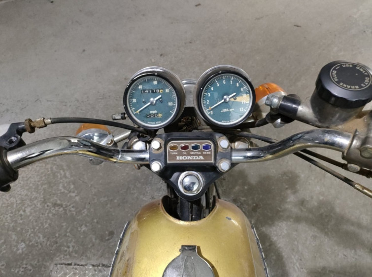 Мотоцикл Honda CB350FOUR з пробігом 14179 m