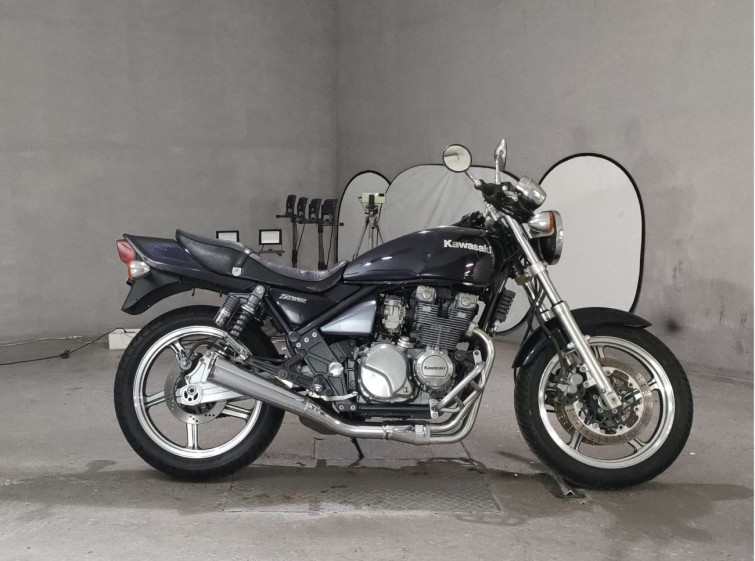 Мотоцикл Kawasaki ZEPHYR550 з пробігом 28666 km