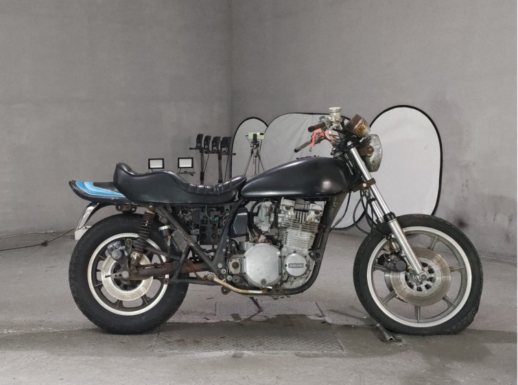 Мотоцикл Kawasaki kz900ltd с пробегом 20784 m