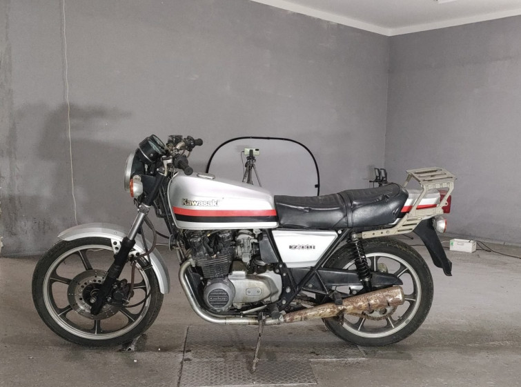 Мотоцикл Kawasaki Z400J з пробігом 17186 km