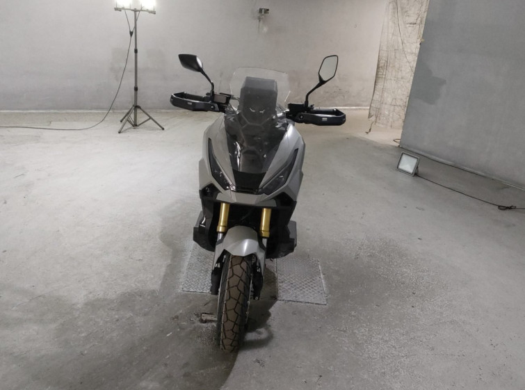 Мотоцикл Honda X-ADV750 з пробігом 31 km