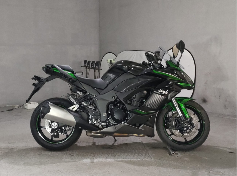 Мотоцикл Kawasaki NINJA1000SX с пробегом 912 km