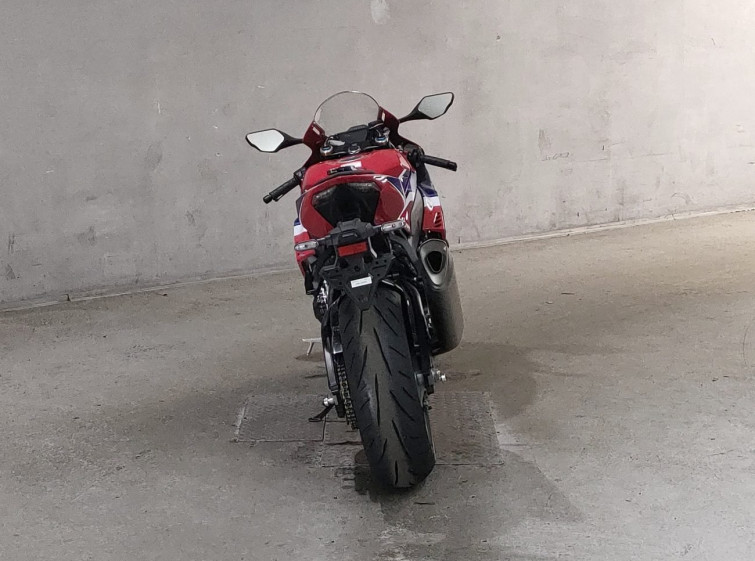 Мотоцикл Honda CBR1000RR SP з пробігом 651 km