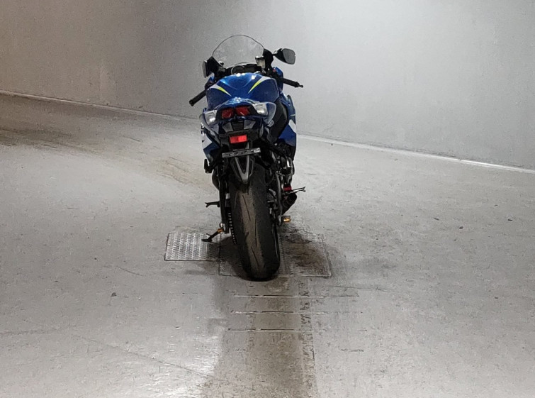 Мотоцикл Suzuki GSX-R1000 з пробігом 33871 km