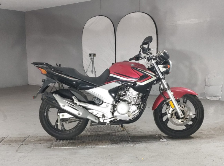 Мотоцикл Yamaha YBR250