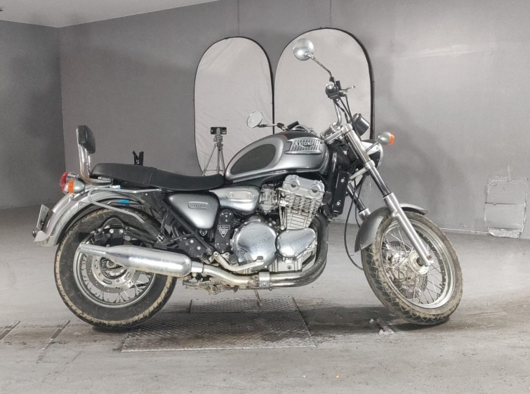 Мотоцикл Triumph THUNDERBIRD 900 з пробігом 17535 km