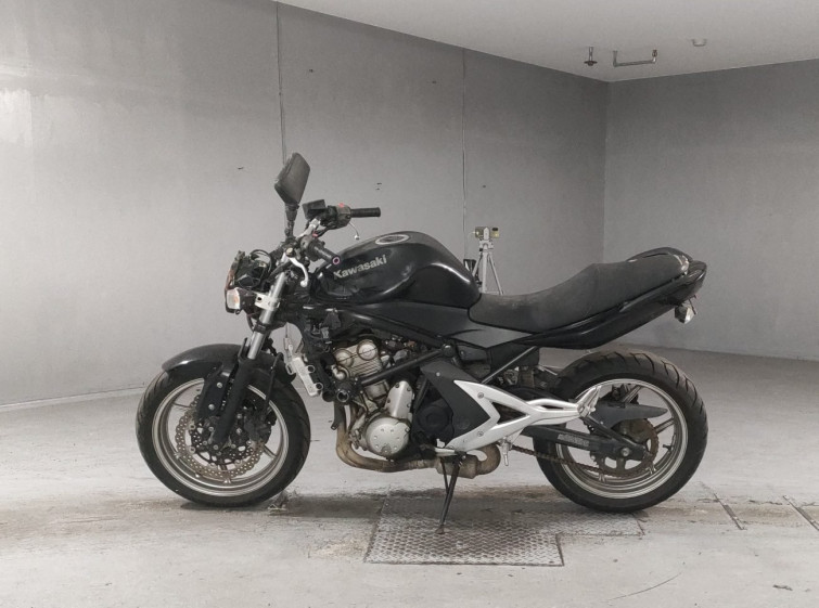 Мотоцикл Kawasaki ER-6F