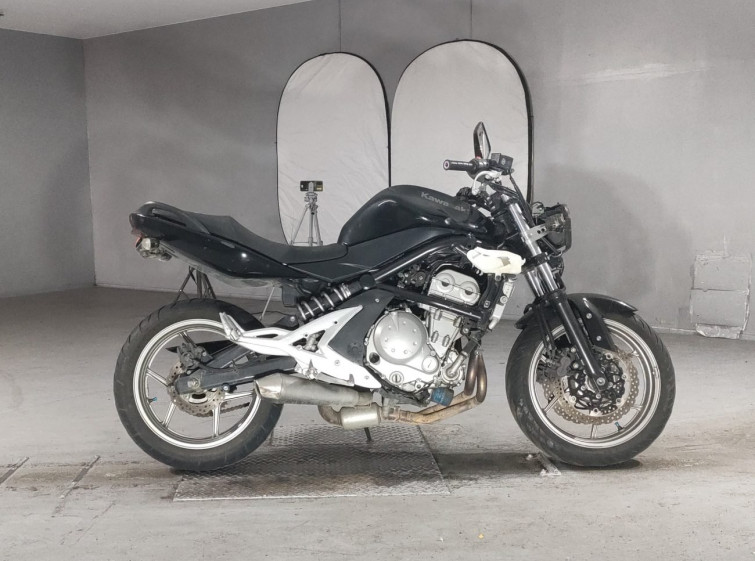Мотоцикл Kawasaki ER-6F