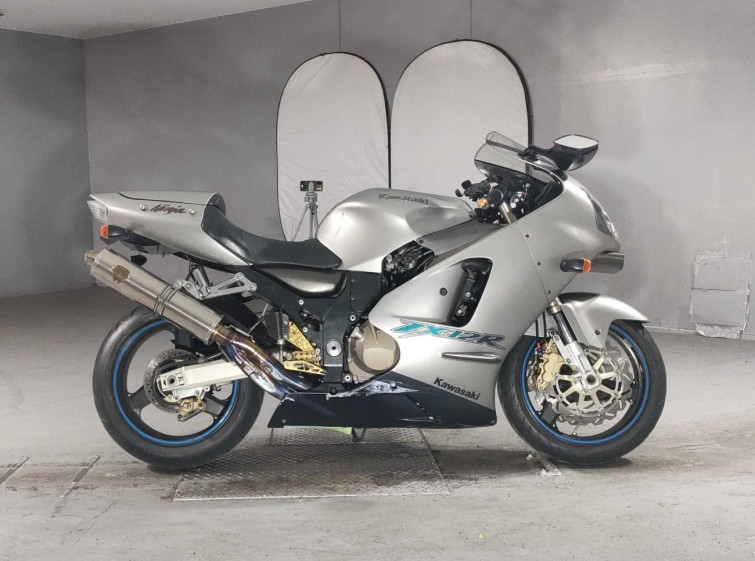 Мотоцикл Kawasaki NINJA ZX-12R с пробегом 52014 km