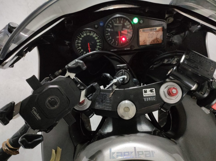 Мотоцикл Kawasaki NINJA ZX-12R с пробегом 52014 km