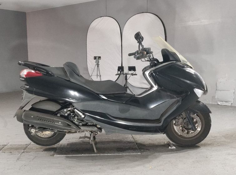 Мотоцикл Yamaha MAJESTY 250 с пробегом 16821 km