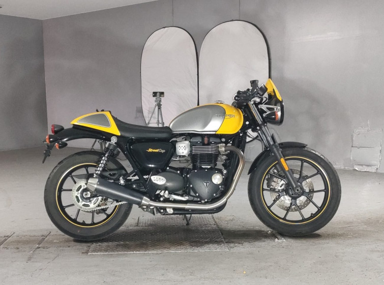 Мотоцикл Triumph STREET CUP с пробегом 20071 km