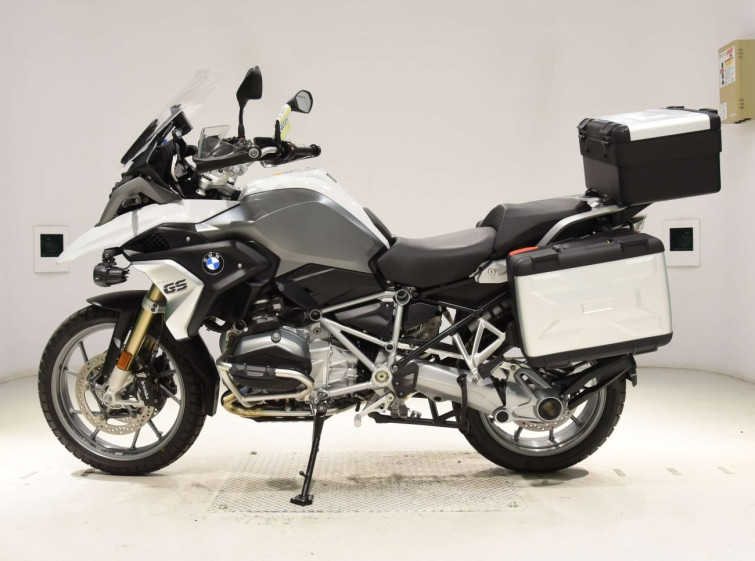 Мотоцикл BMW R1200GS с пробегом 17969 km