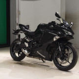 Мотоцикл Kawasaki NINJA ZX-25R с пробегом 9307 km