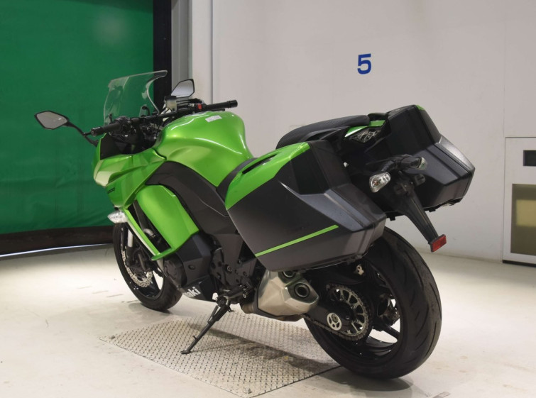 Мотоцикл Kawasaki NINJA1000A з пробігом 16122 km