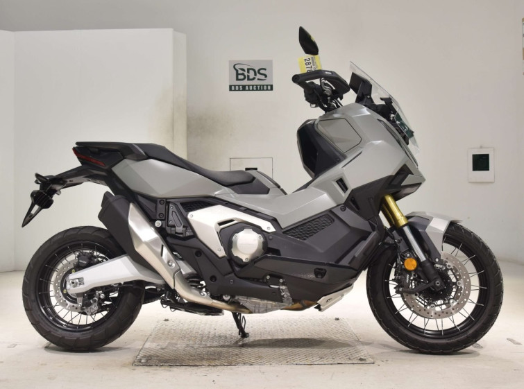 Мотоцикл Honda X-ADV750-2 с пробегом 117 km
