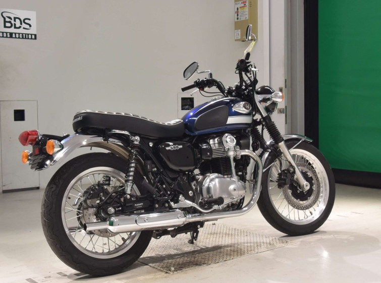 Мотоцикл Kawasaki W800 с пробегом 5519 km