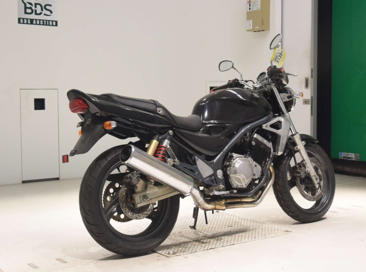 Мотоцикл Suzuki GSX250FX с пробегом 56256 km