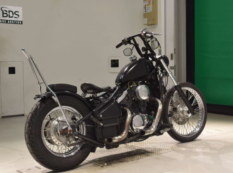 Мотоцикл Kawasaki VULCAN400 CUSTOM с пробегом 5715 km