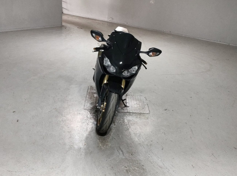 Мотоцикл Honda CBR1000RR с пробегом 41365 km