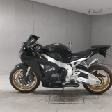 Мотоцикл Honda CBR1000RR с пробегом 41365 km