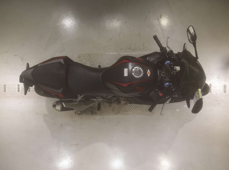 Мотоцикл Honda CBR400R з пробігом 31754 km