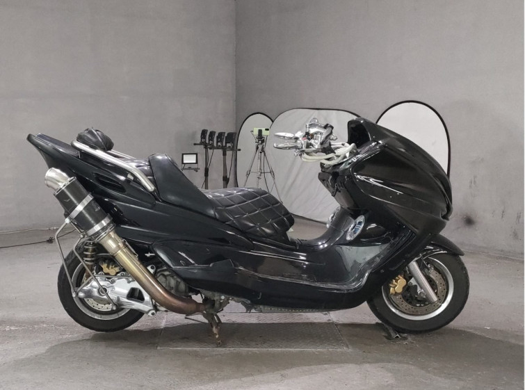 Мотоцикл Yamaha MAJESTY 250C з пробігом 29085 km