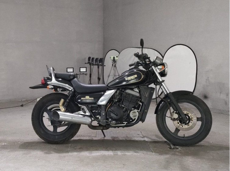 Мотоцикл Kawasaki ELIMINATOR 250SE с пробегом 17483 km