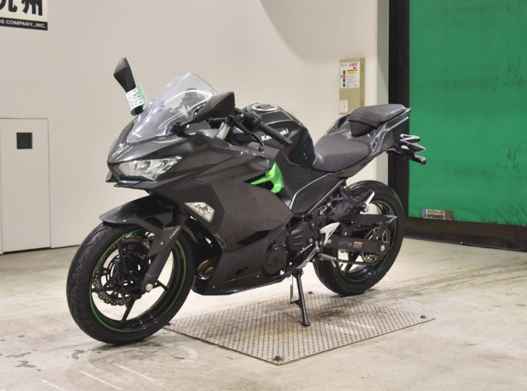Мотоцикл Kawasaki NINJA250 з пробігом 5193 km
