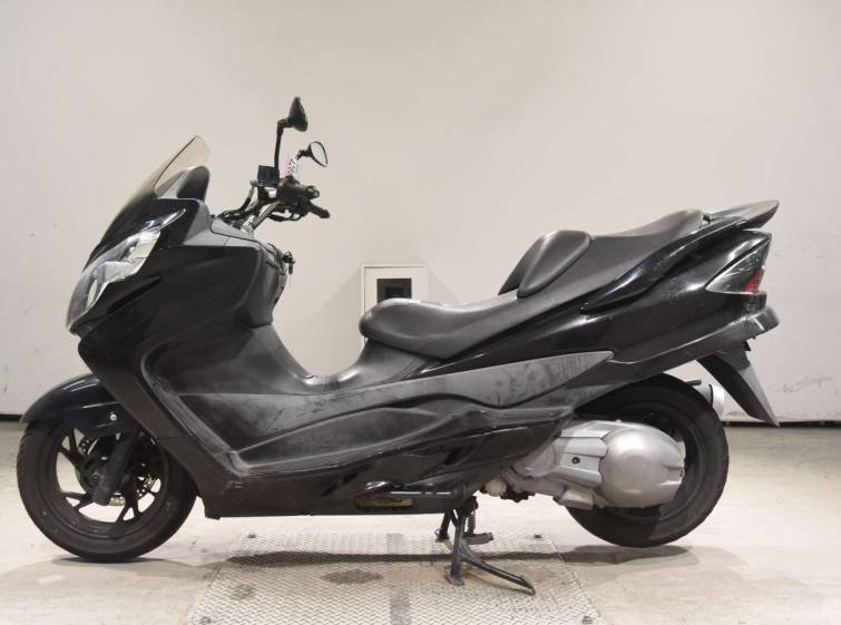 Мотоцикл Suzuki SKYWAVE 250 з пробігом 77206 km