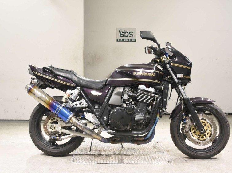 Мотоцикл Kawasaki ZRX1100 з пробігом 13760 km