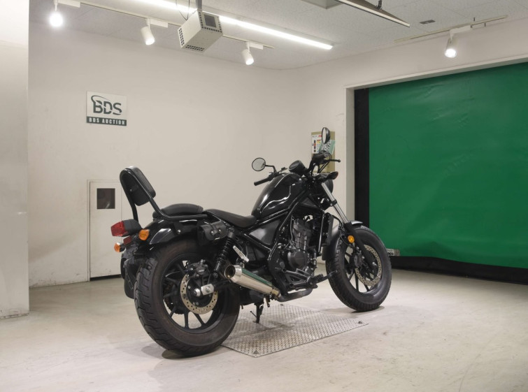 Мотоцикл Honda REBEL CMX250 з пробігом 6731 km