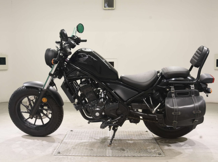 Мотоцикл Honda REBEL CMX250 з пробігом 6731 km