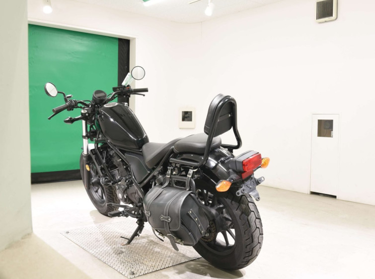 Мотоцикл Honda REBEL CMX250 з пробігом 6731 km