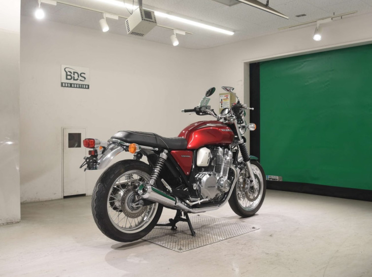 Мотоцикл Honda CB1100EXA з пробігом 19210 km