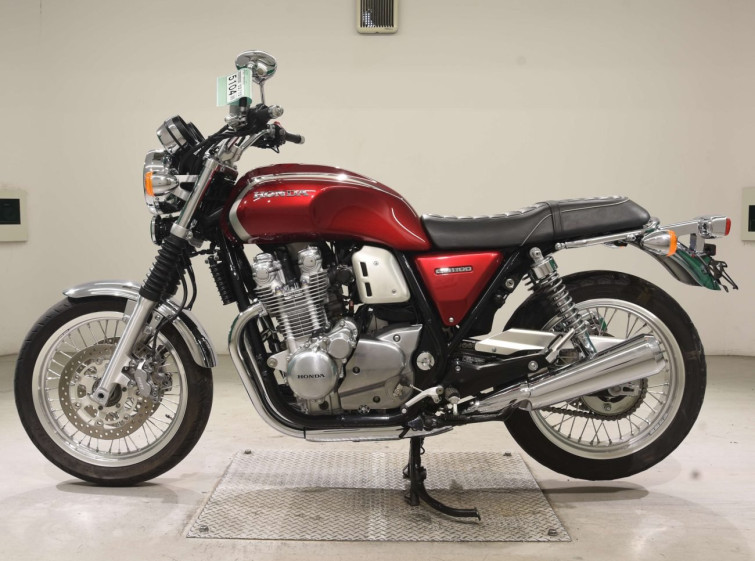 Мотоцикл Honda CB1100EXA з пробігом 19210 km
