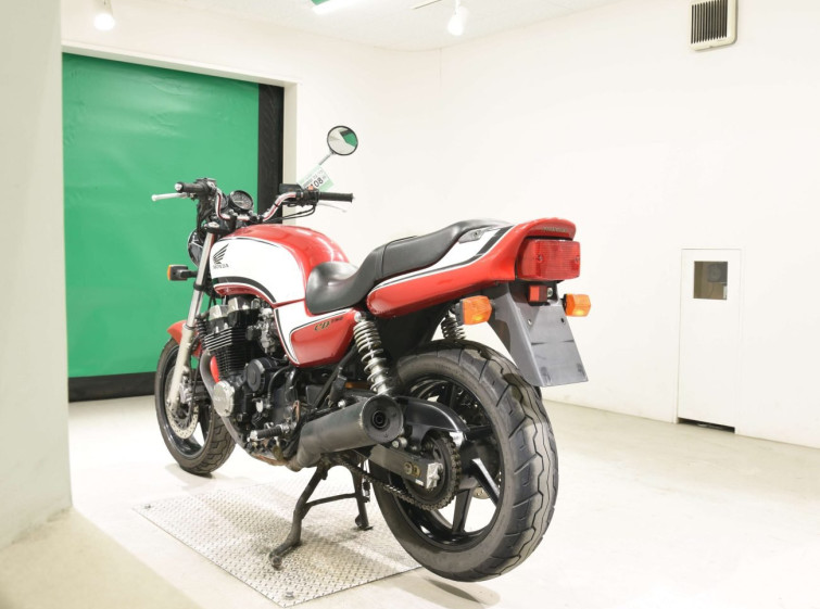 Мотоцикл Honda CB750SFK з пробігом 30086 km