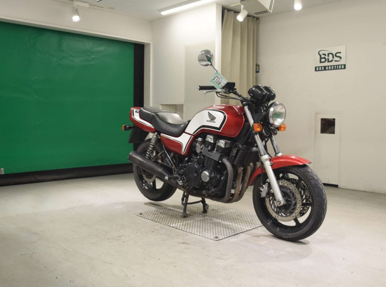 Мотоцикл Honda CB750SFK з пробігом 30086 km