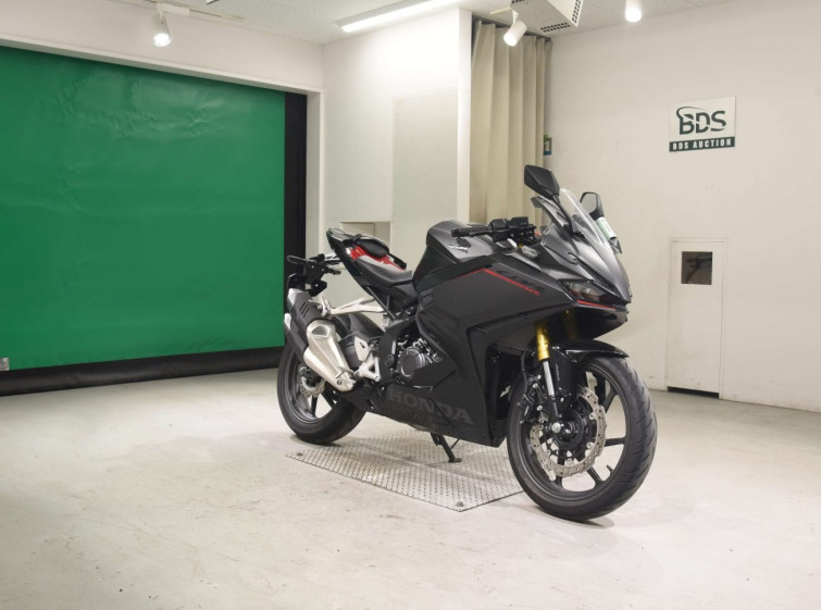 Мотоцикл Honda CBR250RRA с пробегом 6195 km