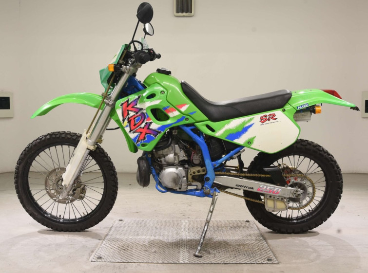 Мотоцикл Kawasaki KDX250SR с пробегом 7685 km