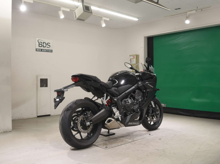 Мотоцикл Honda CB650R с пробегом 1 km