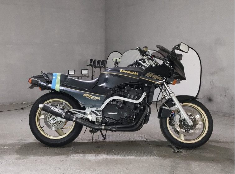 Мотоцикл Kawasaki GPZ900R с пробегом 22591 km