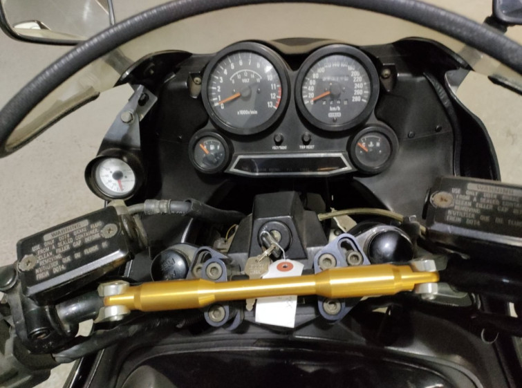 Мотоцикл Kawasaki GPZ1000RX с пробегом 37315 km