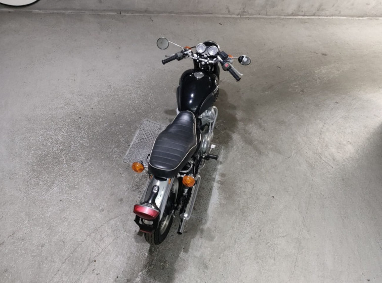 Мотоцикл Kawasaki W400