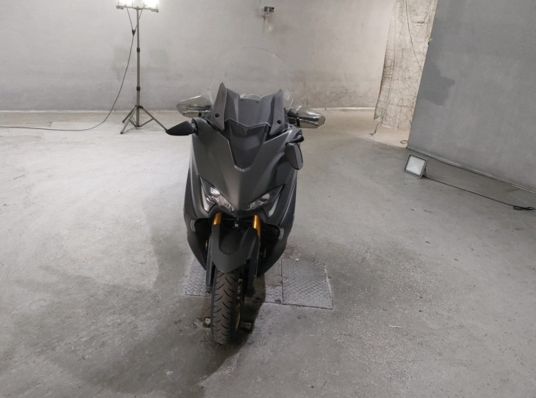 Мотоцикл Yamaha T-MAX560 з пробігом 13876 km