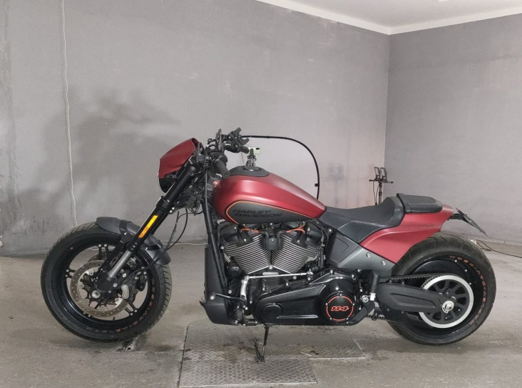 Мотоцикл HD FXDRS 1870 з пробігом 43375 km