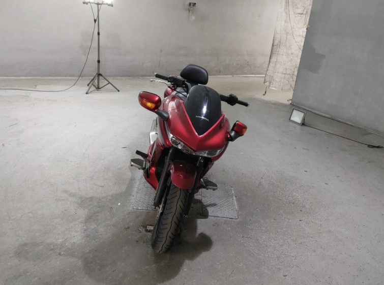 Мотоцикл Honda DN-01 с пробегом 52365 km